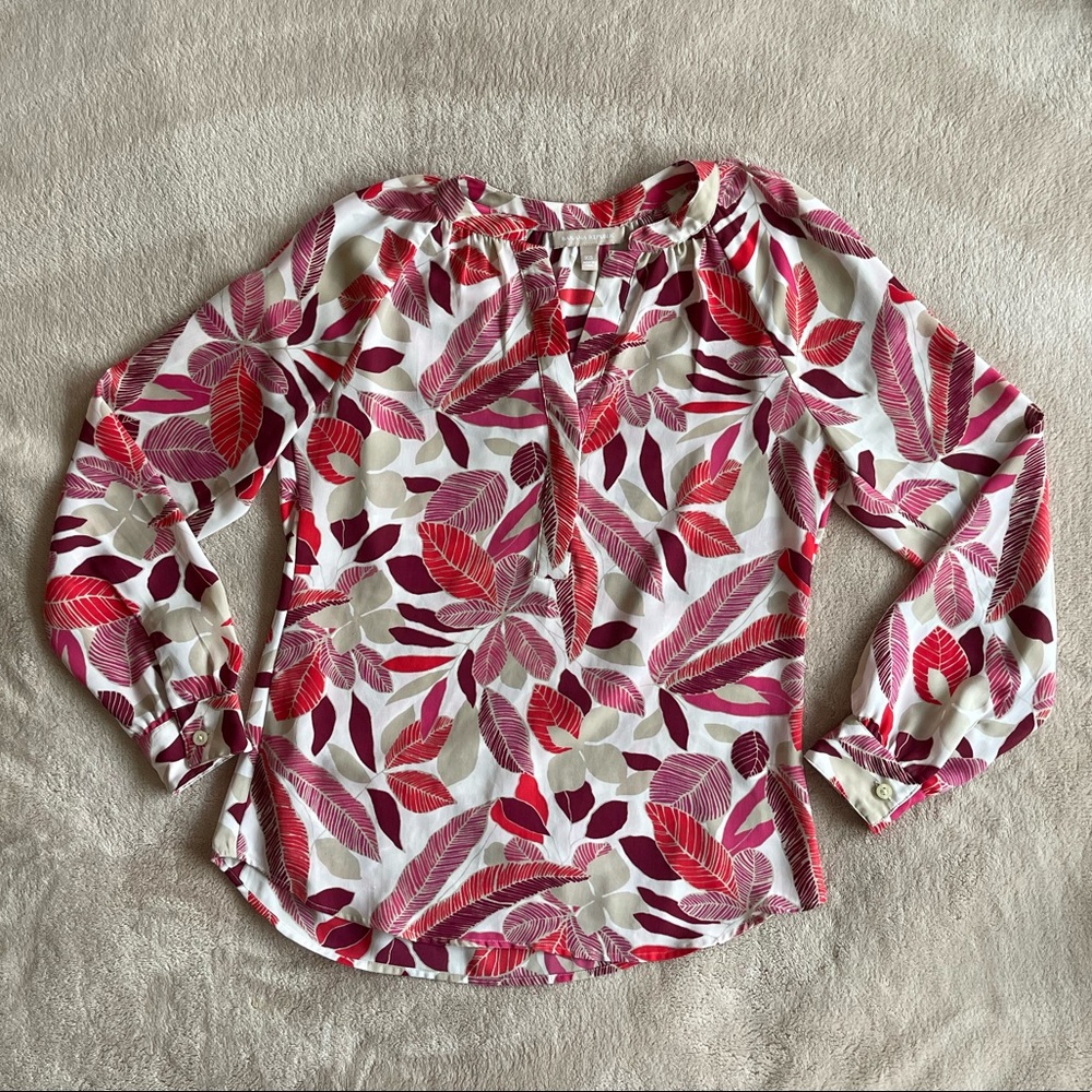 Banana Republic Floral Tropical V Neck Blouse | sz XS